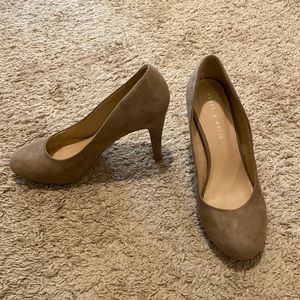 Kelly &Katie suede tan heels